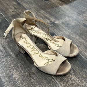 Sam Edelman block heeled sandal in suede tan, size 8 with 2.5 inch block heel